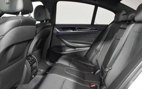 BMW 5 серия, 2017 год, 2 629 000 рублей, 13 фотография