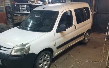 Peugeot Partner II рестайлинг 2, 2010 год, 325 000 рублей, 2 фотография
