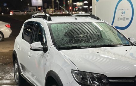 Renault Sandero II рестайлинг, 2017 год, 1 000 000 рублей, 3 фотография