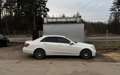 Mercedes-Benz E-Класс, 2010 год, 1 300 000 рублей, 13 фотография