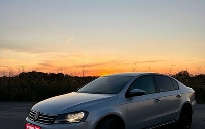Volkswagen Passat B7, 2012 год, 900 000 рублей, 1 фотография