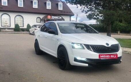 Skoda Octavia, 2019 год, 1 280 000 рублей, 3 фотография