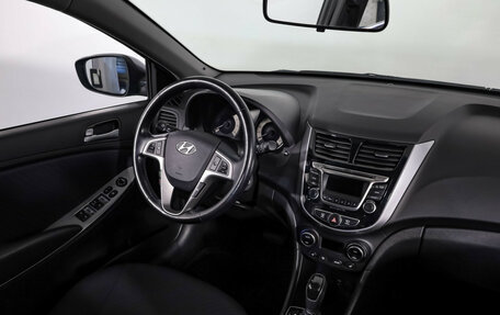 Hyundai Solaris II рестайлинг, 2016 год, 1 199 000 рублей, 9 фотография
