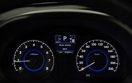 Hyundai Solaris II рестайлинг, 2016 год, 1 199 000 рублей, 13 фотография