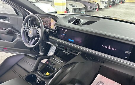 Porsche Cayenne III, 2025 год, 17 000 000 рублей, 5 фотография