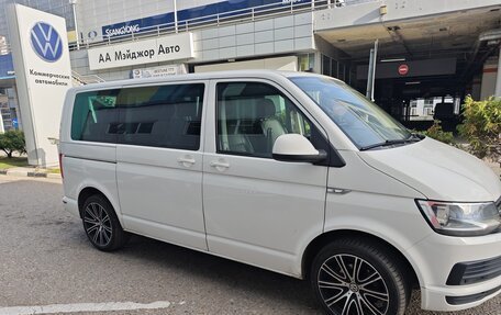 Volkswagen Caravelle T6 рестайлинг, 2019 год, 3 100 000 рублей, 2 фотография