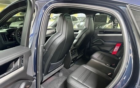 Porsche Cayenne III, 2025 год, 17 000 000 рублей, 13 фотография
