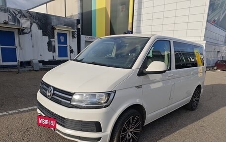 Volkswagen Caravelle T6 рестайлинг, 2019 год, 3 100 000 рублей, 6 фотография