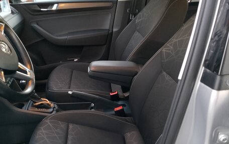 Skoda Rapid I, 2018 год, 1 329 000 рублей, 9 фотография