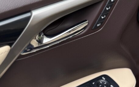 Lexus RX IV рестайлинг, 2016 год, 3 350 000 рублей, 13 фотография