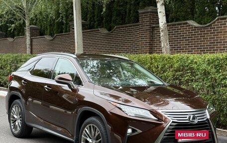 Lexus RX IV рестайлинг, 2016 год, 3 350 000 рублей, 2 фотография