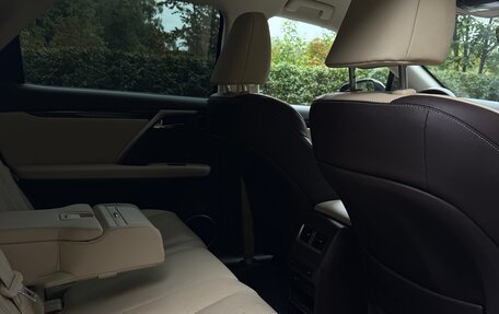 Lexus RX IV рестайлинг, 2016 год, 3 350 000 рублей, 33 фотография