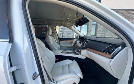 Volvo XC90 II рестайлинг, 2020 год, 5 800 000 рублей, 6 фотография