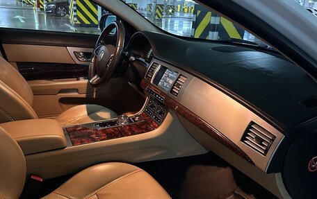 Jaguar XF I рестайлинг, 2011 год, 1 250 000 рублей, 15 фотография