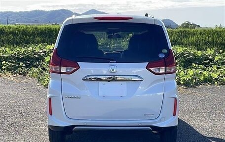 Honda Freed II, 2022 год, 1 214 000 рублей, 6 фотография