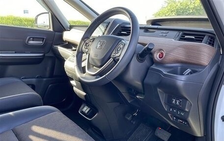 Honda Freed II, 2022 год, 1 214 000 рублей, 12 фотография