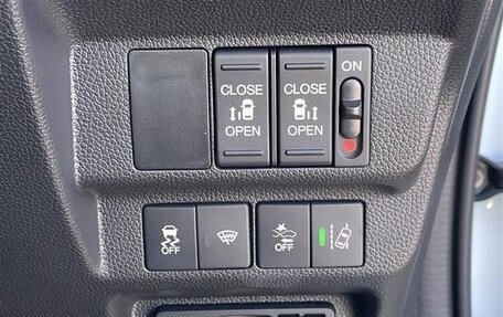 Honda Freed II, 2022 год, 1 214 000 рублей, 22 фотография