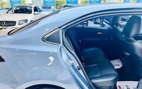 Toyota Corolla, 2023 год, 1 780 000 рублей, 24 фотография