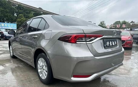 Toyota Corolla, 2023 год, 1 250 000 рублей, 5 фотография