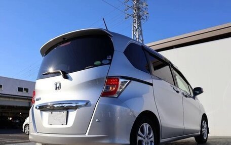 Honda Freed I, 2016 год, 746 000 рублей, 9 фотография