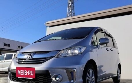 Honda Freed I, 2016 год, 746 000 рублей, 2 фотография