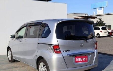 Honda Freed I, 2016 год, 746 000 рублей, 5 фотография