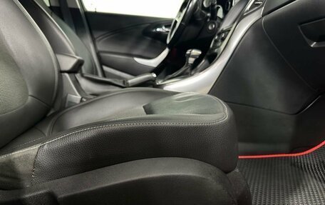 Opel Astra J, 2011 год, 650 000 рублей, 14 фотография