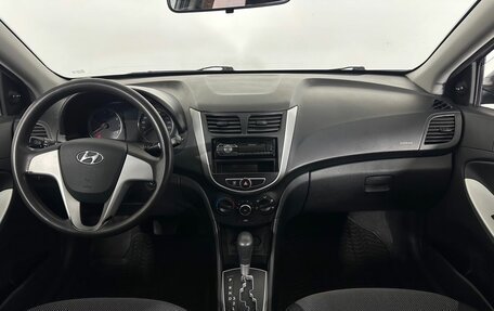 Hyundai Solaris II рестайлинг, 2012 год, 750 000 рублей, 6 фотография