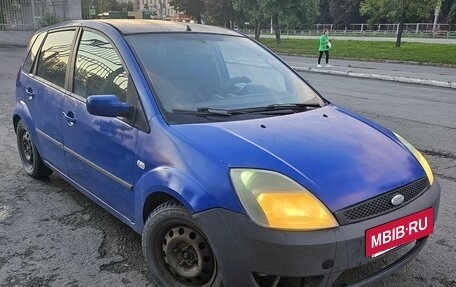Ford Fiesta, 2003 год, 155 000 рублей, 3 фотография