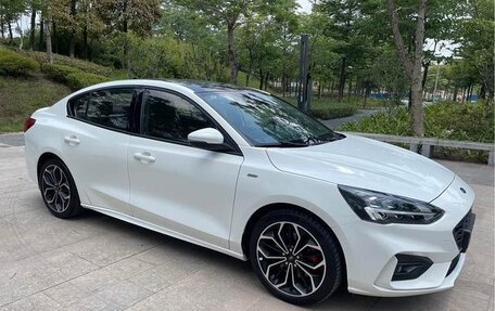 Ford Focus IV, 2022 год, 1 125 555 рублей, 9 фотография