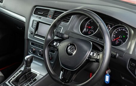 Volkswagen Golf VII, 2013 год, 1 050 000 рублей, 11 фотография