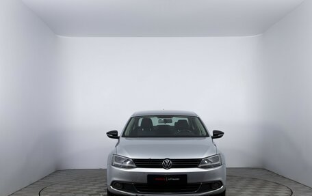 Volkswagen Jetta VI, 2013 год, 890 000 рублей, 2 фотография