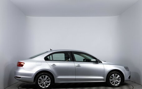 Volkswagen Jetta VI, 2013 год, 890 000 рублей, 4 фотография