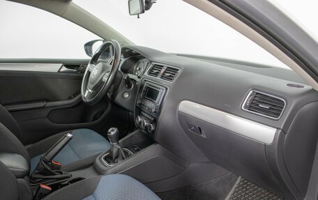 Volkswagen Jetta VI, 2013 год, 890 000 рублей, 9 фотография