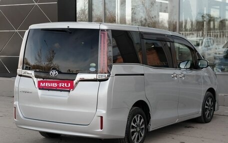 Toyota Esquire I, 2019 год, 2 500 000 рублей, 5 фотография