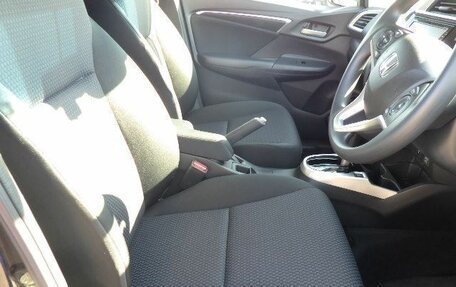 Honda Fit III, 2019 год, 1 650 000 рублей, 7 фотография
