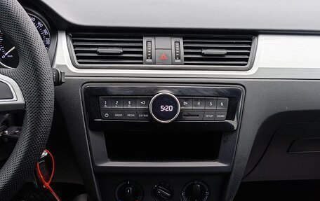 Skoda Rapid I, 2015 год, 1 049 995 рублей, 19 фотография