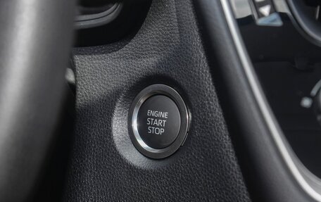 Toyota Corolla, 2025 год, 1 990 000 рублей, 11 фотография