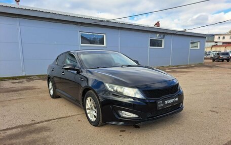 KIA K5 I рестайлинг, 2011 год, 975 000 рублей, 3 фотография