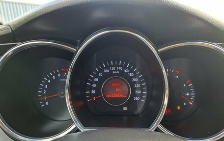 KIA K5 I рестайлинг, 2011 год, 975 000 рублей, 16 фотография