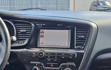 KIA K5 I рестайлинг, 2011 год, 975 000 рублей, 18 фотография