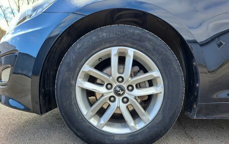 KIA K5 I рестайлинг, 2011 год, 975 000 рублей, 22 фотография