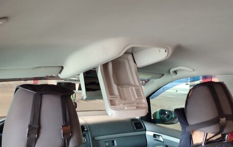 Volkswagen Touran III, 2013 год, 1 180 000 рублей, 18 фотография