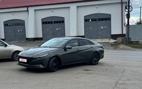 Hyundai Elantra, 2021 год, 2 150 000 рублей, 4 фотография