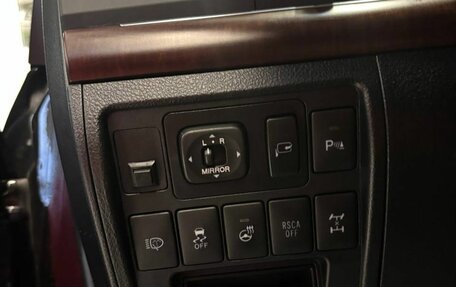 Toyota Land Cruiser 200, 2014 год, 4 300 000 рублей, 20 фотография