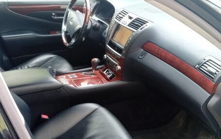 Lexus LS IV, 2011 год, 2 500 000 рублей, 9 фотография