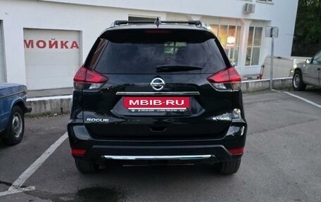 Nissan Rogue II, 2018 год, 1 850 000 рублей, 2 фотография