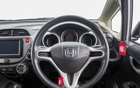 Honda Fit III, 2012 год, 899 000 рублей, 15 фотография
