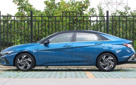 Hyundai Elantra, 2025 год, 2 050 000 рублей, 4 фотография