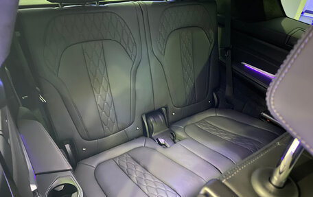 BMW X7, 2022 год, 10 815 000 рублей, 18 фотография